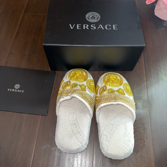 Versace Slippers - Picture 2 of 12